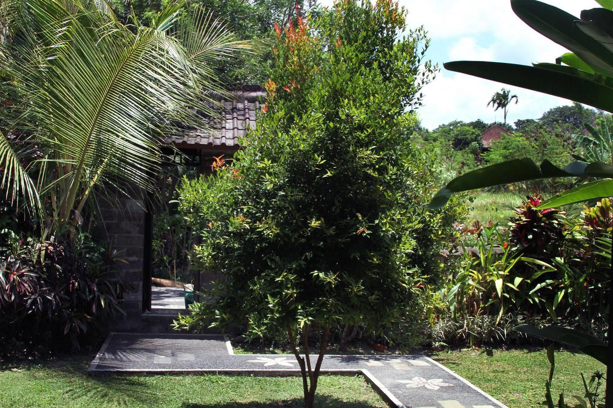 Garden View Hotel Ubud  Exterior photo